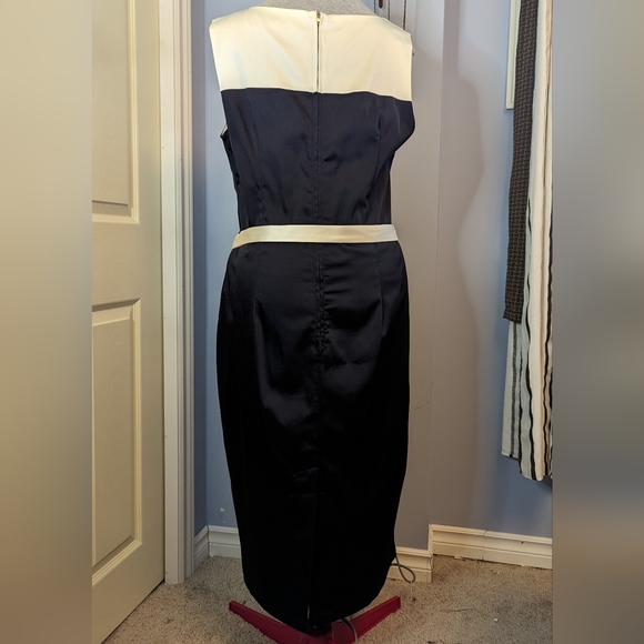 Bettie Page sz16 navy & cream retro style stretch wiggle dress EUC - Picture 7 of 8